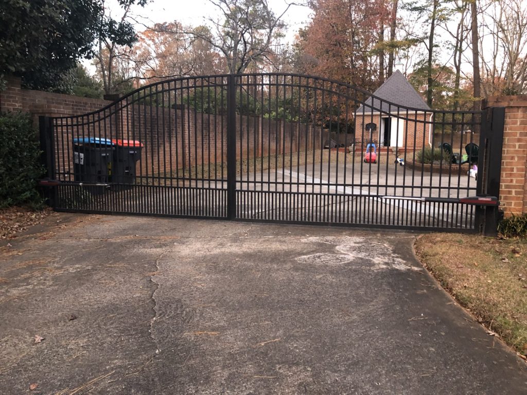 Aluminum estate driveway gate with puppy panel