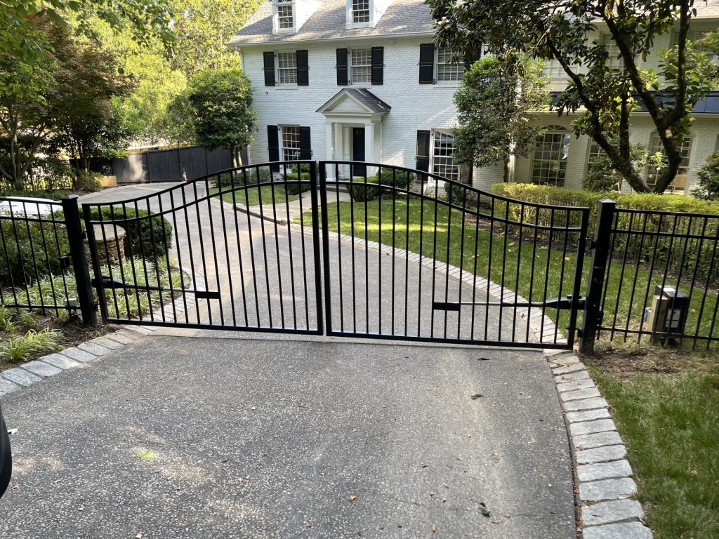 Arches steel double driveway gate