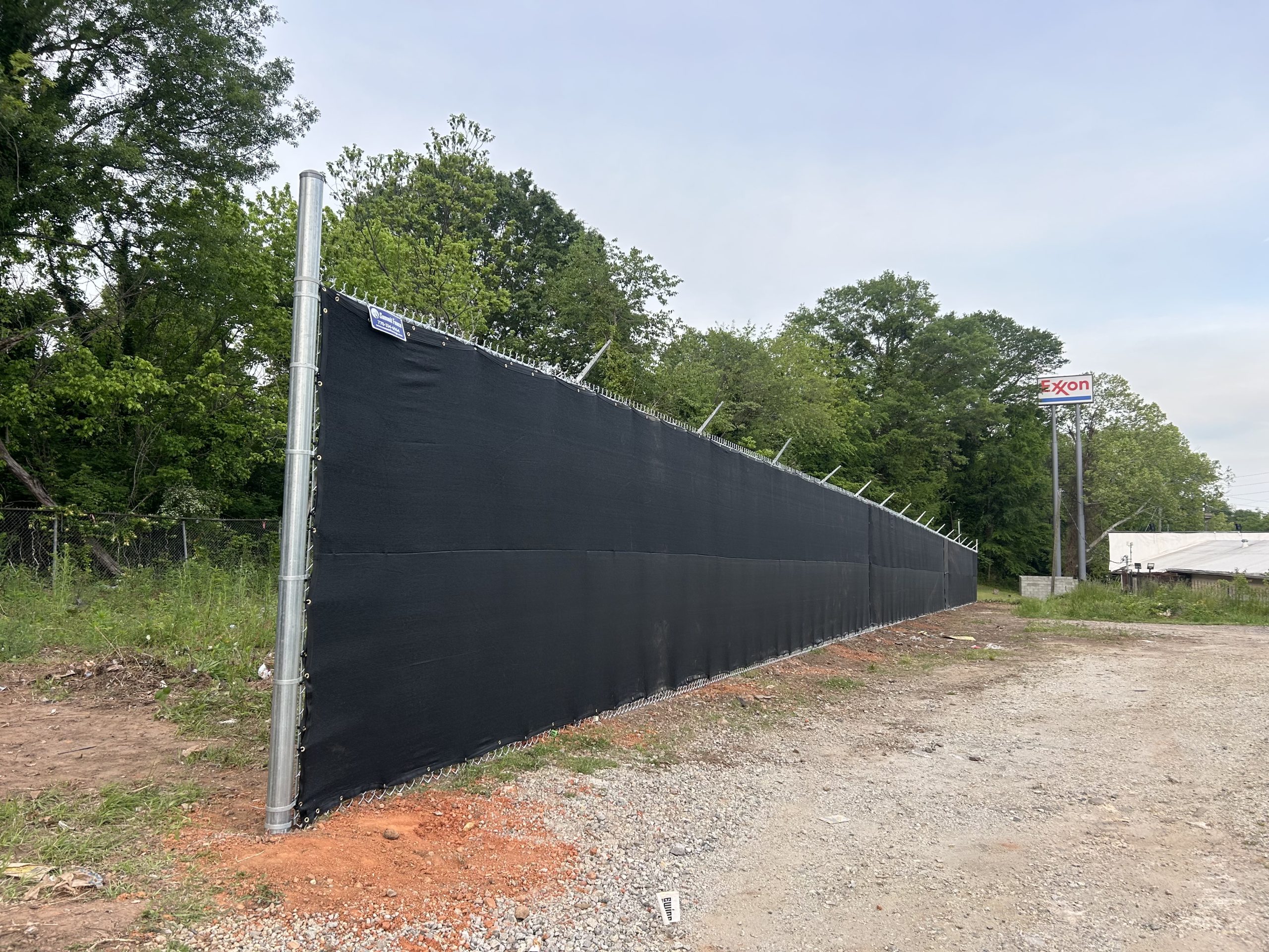 commercial chain link fence with wind screen